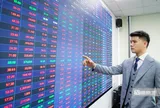 VN-Index thủng mốc 1.600 điểm, tín hiệu đáng lo hay cơ hội tích lũy mới cho nhà đầu tư?