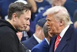 Ông Musk đề nghị mua lại Truth Social của ông Trump với giá 10 tỉ USD?
