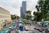 Bất ngờ hình ảnh đường phố TPHCM trong sáng đầu tiên đi làm sau Tết