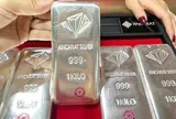 Giá bạc hôm nay (14/4): Giá bạc trong nước và thế giới tăng phi mã