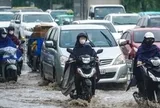 Không khí lạnh tràn xuống, miền Bắc tiếp tục mưa to
