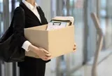 Tốn công xin vào ngân hàng để rồi bị đuổi “phút mốt” vì AI: Nỗi đau của hàng nghìn nhân sự ngành tài chính khi công ty lãi kỷ lục nhưng vẫn sa thải lao động