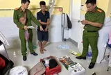 Đồng loạt khám xét nơi ở của Nguyễn Thị Thanh Thủy SN 1988 và nhà của anh trai, mẹ ruột