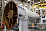 Một nhà máy hóa dầu đối mặt với nguy cơ đóng cửa vĩnh viễn: Chuyên gia Nga vào cuộc, tạo ra "siêu phẩm"