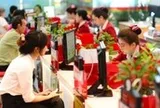 Ngân hàng, bảo hiểm đua chuyển đổi số
