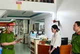 Lệnh khám xét khẩn cấp nơi ở, nơi làm việc của hai Giám đốc Nguyễn Thị Thanh Huyền và Khuất Tiến Minh