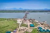 Tiến độ thi công 7 cây cầu vượt sông Hồng ra sao?