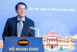 Ngoại giao công nghệ: Không chỉ 'đón đại bàng', phải 'bay cùng đại bàng'