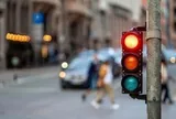 Vì sao đèn giao thông có 3 màu xanh, vàng, đỏ?