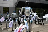 Robot kêu gọi bảo vệ việc làm của con người