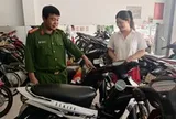 Công an kiểm tra loạt các quán karaoke, tiệm cầm đồ...