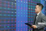 VN-Index rơi về dưới 1.800 điểm, cuộc giằng co mới có thể bắt đầu