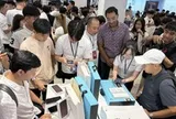 Ngày đầu mở bán iPhone 18: Tấp nập từ sáng sớm, hàng chục nghìn máy được giao