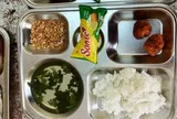 Khay cơm với muối lạc và hai miếng chả bé xíu ở Phú Thọ: Chính quyền xã nói gì?