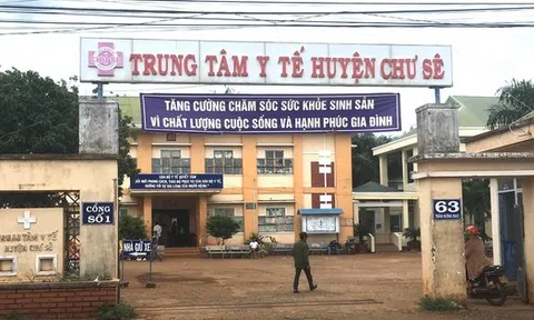 Người nhà bệnh nhân hành hung nữ bác sĩ, tuyên bố "tao thích thì tao đánh"!