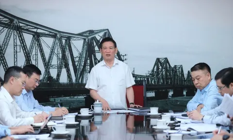 Phó Thủ tướng yêu cầu NHNN nghiên cứu thành lập sàn vàng
