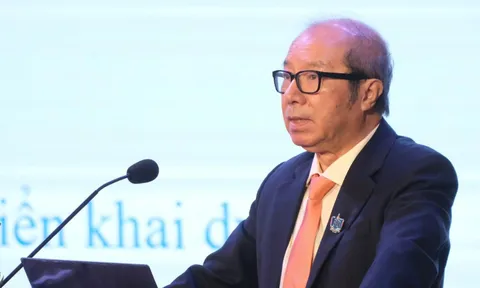 'Lạm dụng AI có thể khiến bằng giỏi, xuất sắc tăng lên một cách giả tạo'