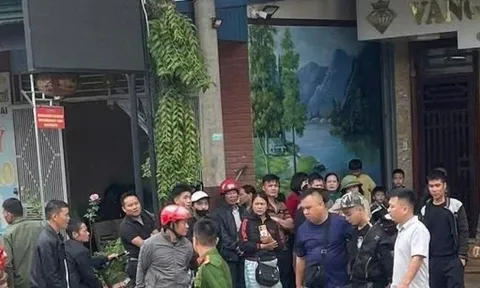 VIDEO: Diễn biến vụ cướp xảy ra tại một tiệm vàng