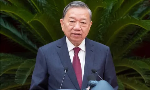 Bộ Chính trị yêu cầu kiểm tra việc cắt giảm đầu mối bên trong các cơ quan