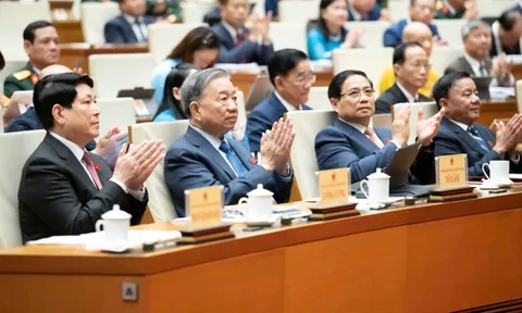 Sáng nay, Quốc hội xem xét công tác nhân sự