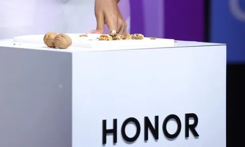 HONOR X9d: Khi tinh thần chiến binh 'bền bỉ" trở thành bản sắc công nghệ