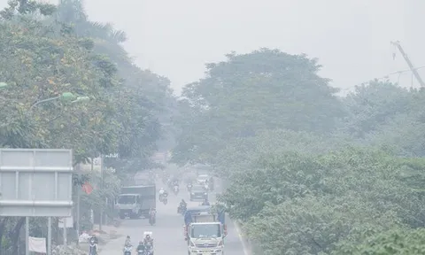 Hình ảnh tuyến đường Hà Nội "lạ lẫm" những ngày này