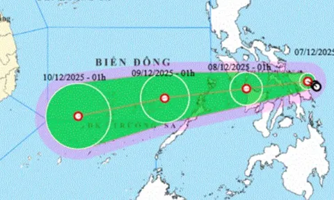 Áp thấp nhiệt đới giật cấp 8 sắp vào Biển Đông, khu vực nào có thể chịu ảnh hưởng?