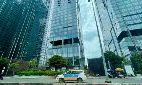 Bất động sản cao cấp chiếm thế áp đảo