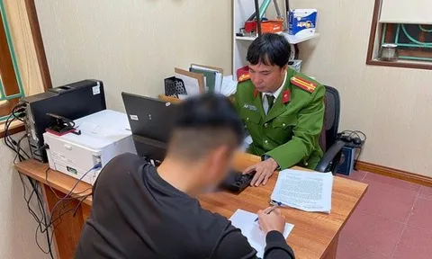 Người đàn ông "mượn" thông tin về Hằng Du Mục để câu like