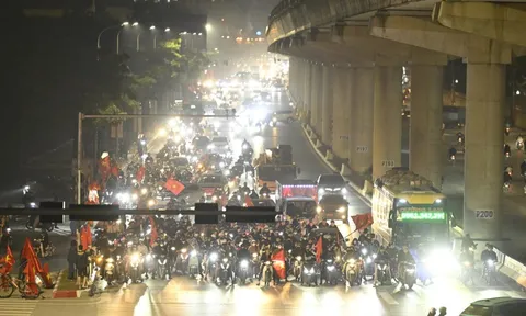 Đang “đi bão” thì chợt nhớ camera AI vẫn hoạt động 24/24!