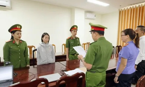 Bắt tạm giam nhân viên Lê Thị Linh Nhung