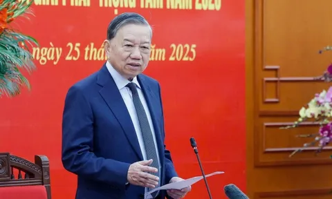 Tổng Bí thư: Năm 2025 hoàn thành 'khởi động, chạy đà', 2026 phải chuyển ngay sang 'tăng tốc'