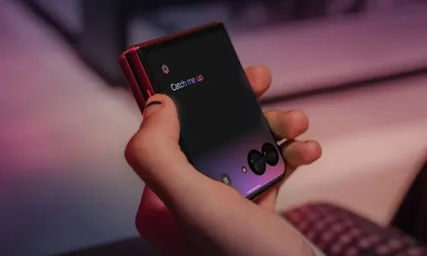 Lenovo tung trợ lý AI Qira, tham vọng 'theo chân' người dùng trên mọi thiết bị