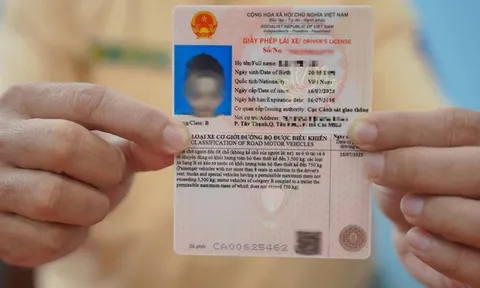 Thông tin về giấy phép lái xe màu hồng mới, người dân ai cũng cần biết