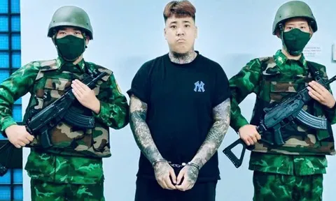 Đối tượng bị Công an Vĩnh Long truy nã, bắt giữ tại cửa khẩu Mộc Bài là ai?