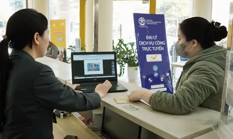 Viên chức chuyển công tác trong năm có được hưởng trọn thưởng Tết?