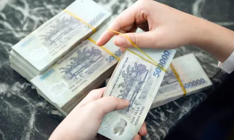 Nhận thưởng Tết 2026 bao nhiêu phải đóng thuế thu nhập cá nhân?