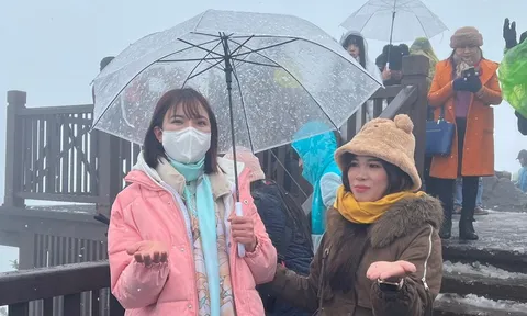 Không khí lạnh tăng cường liên tiếp, miền Bắc giảm 8-10°C, khả năng có mưa tuyết