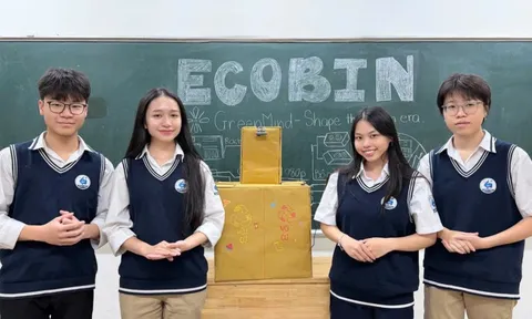 Từ rác thải trong bếp, đến thùng rác AI của học sinh lớp 11