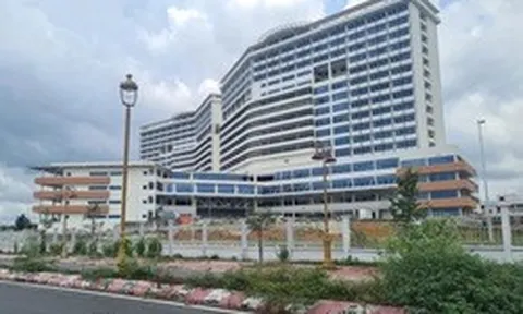 Nam thanh niên tử vong trong công trình bệnh viện ở TP.HCM: Gia đình kể diễn biến trước khi xảy ra chuyện