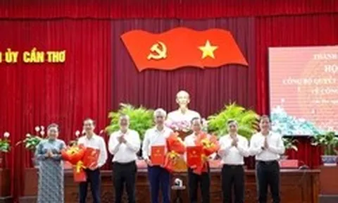 Công bố quyết định của  Ban Bí thư Trung ương Đảng về công tác cán bộ