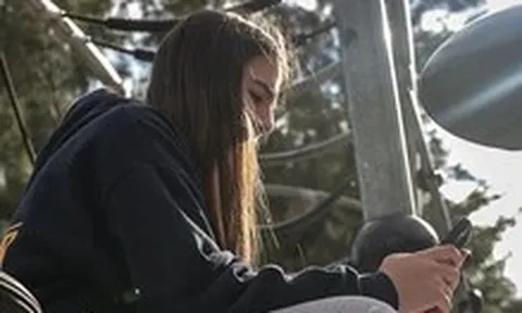 Hy Lạp siết mạng xã hội, cấm người dùng dưới 15 tuổi