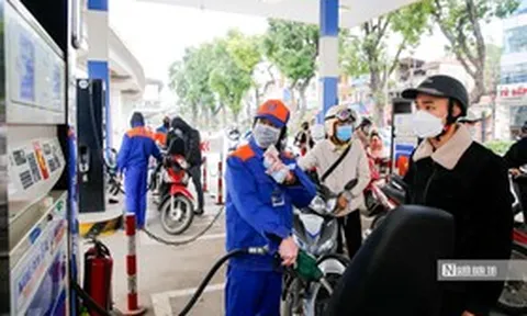 Từ 15h ngày 23/4, giá xăng dầu đồng loạt giảm