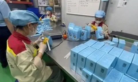 Khám xét công ty, khởi tố Giám đốc sản xuất cà phê muối Vũ Thị Hương SN 1974