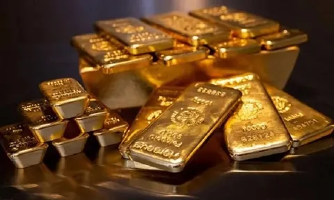 Giá vàng hôm nay (15/5): Giá vàng thế giới lao dốc kéo theo vàng trong nước tụt dốc không phanh