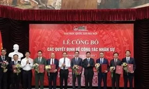 ĐHQG Hà Nội bổ nhiệm nhiều hiệu trưởng, lãnh đạo chủ chốt