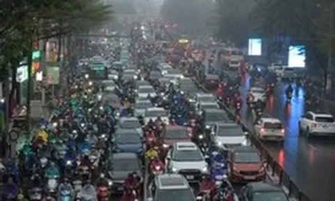 Miền Bắc đón mưa dông liên  tiếp