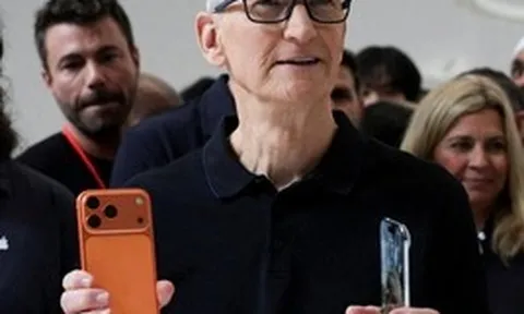 iPhone 18 Pro có thể tăng thêm 200 USD, CEO Tim Cook thừa nhận tăng giá là "không thể tránh khỏi"