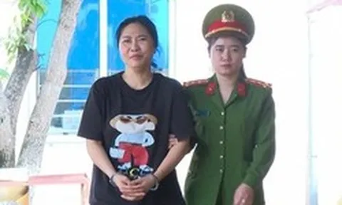 Ra lệnh khám xét khẩn cấp, bắt tạm giam cựu giáo viên Lê Thị Thảo SN 1975