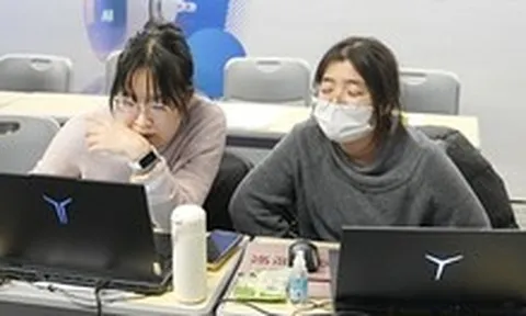 Lo thất nghiệp, giới trẻ Trung Quốc chạy đua học AI